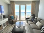 Living Area - sleeper sofa - gulf view